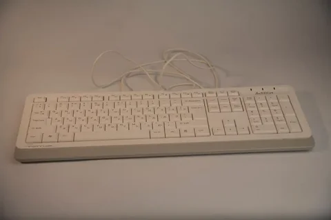 Клавиатура A4Tech fk10 в идеальном состоянии - VR-шлемы в Москва