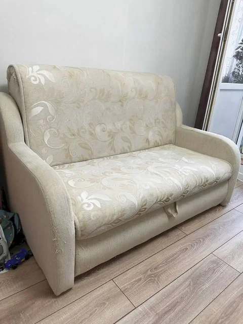 Продается диван с бельевым ящиком б/у - Декор в Красногорск
