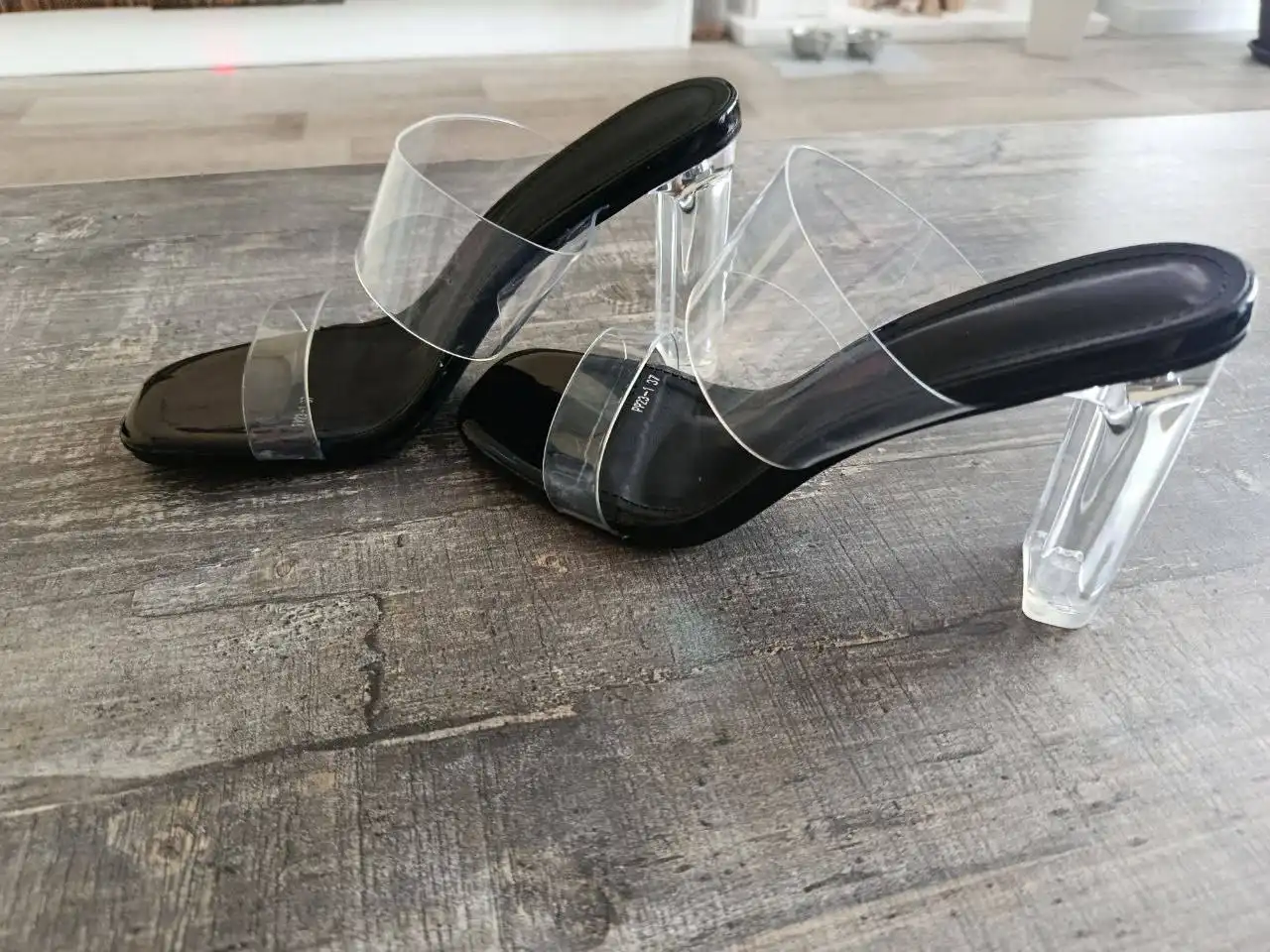 Продам диван с доставкой в Москве - Мебель (Для дома и дачи) в Москва