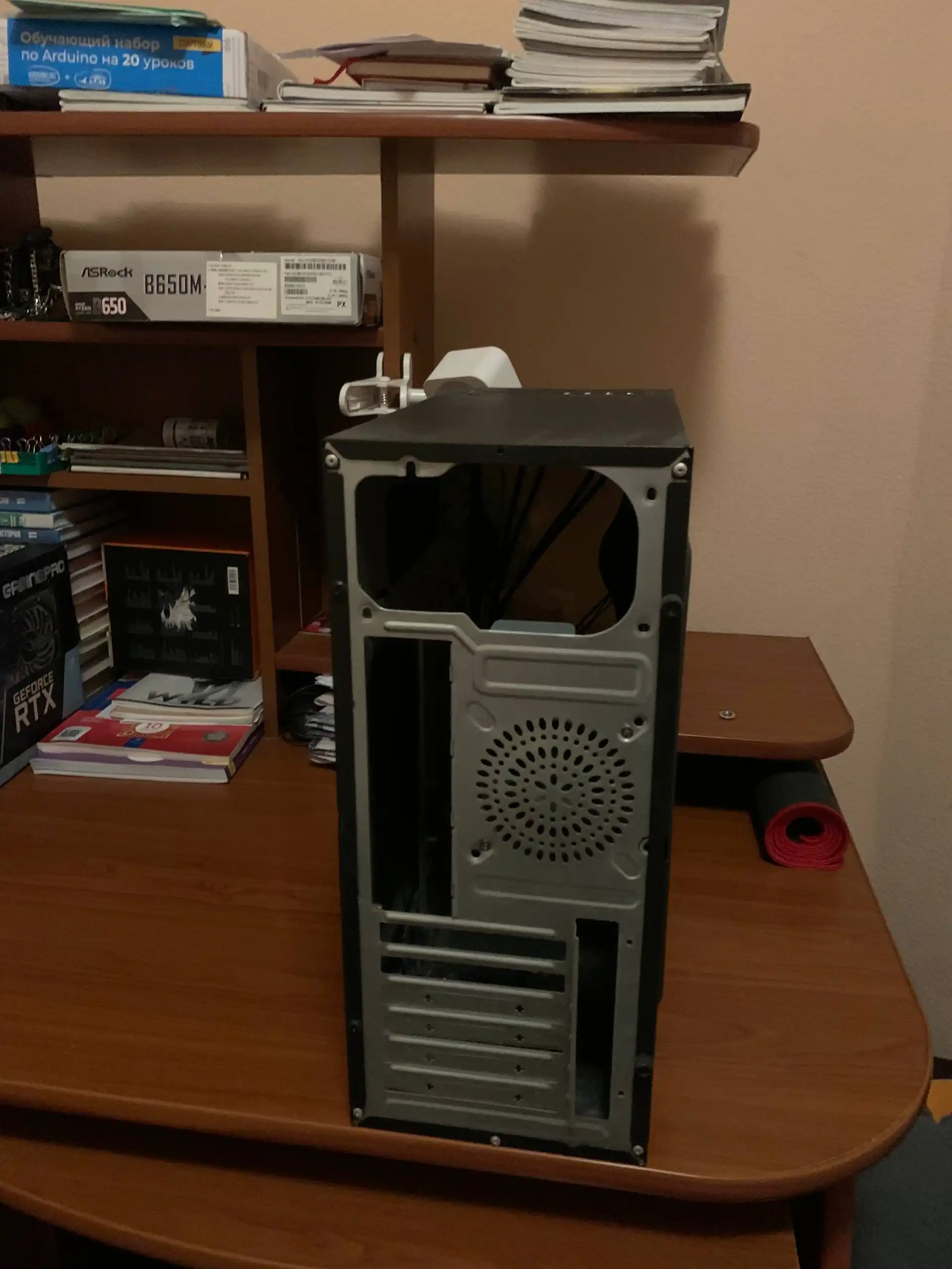 Продажа компьютерных комплектующих - Компьютерные комплектующие (Электроника) в Москва