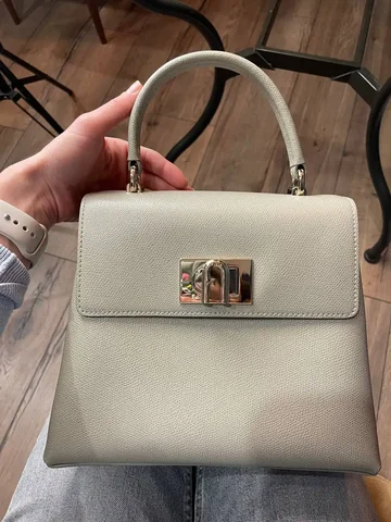 Сумка Furla оригинал в идеальном состоянии - Одежда в Москва