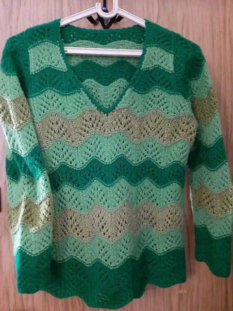 Пуловер шерсть размер 46-48 - частное объявление в Москва