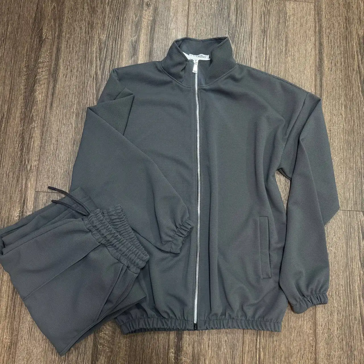 Мужской костюм с брюками на кулиске - Мужская одежда (Одежда) в Москва