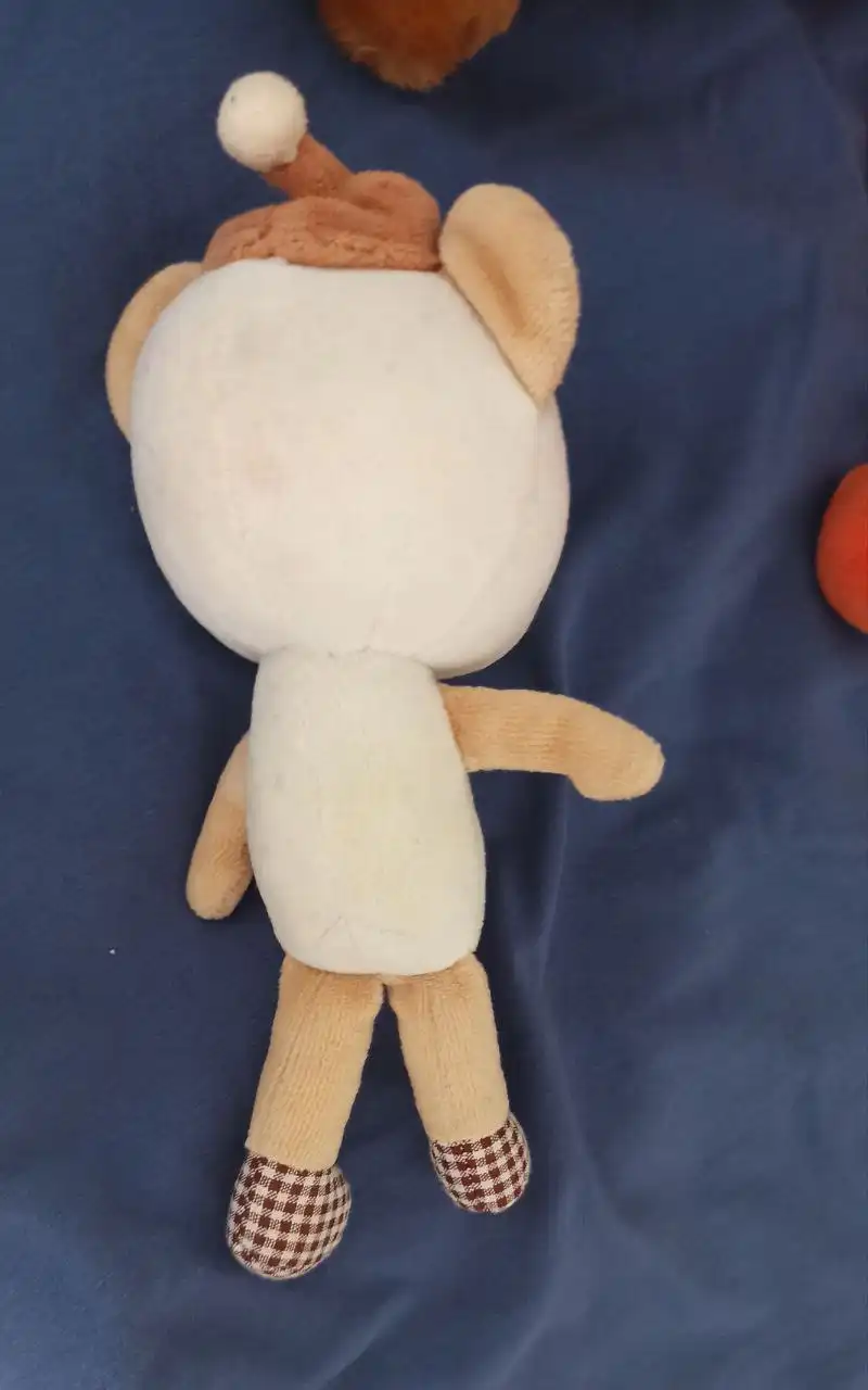 Игрушка-погремушка мишка бежевый в колпачке 20 см - Барахолка в Москва