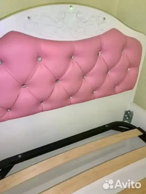 Продажа кровати с выдвижным ящиком - Для дома и дачи в Москва