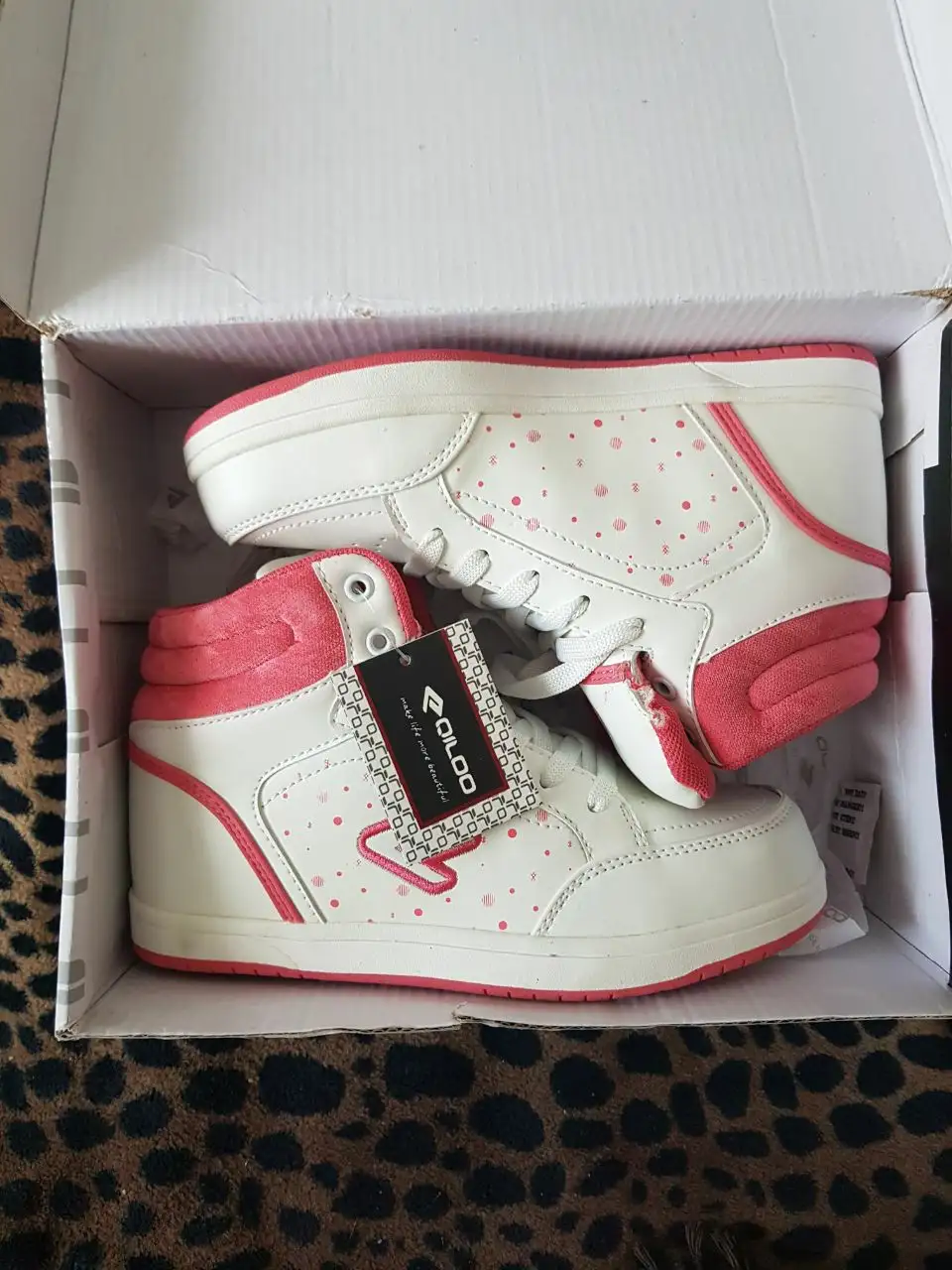 Продажа обуви: кеды, кроссовки, полуботинки - Обувь (Одежда) в Москва