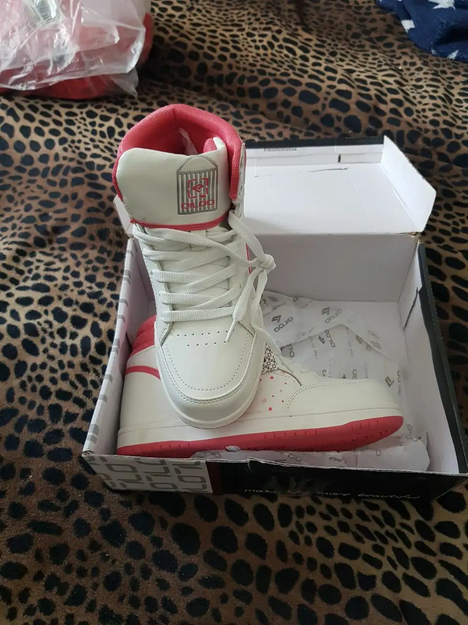 Продажа обуви: кеды, кроссовки, полуботинки - Обувь (Одежда) в Москва