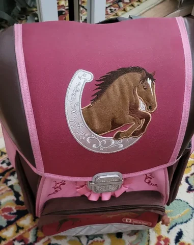 Рюкзак для девочки - Товары для детей в Москва