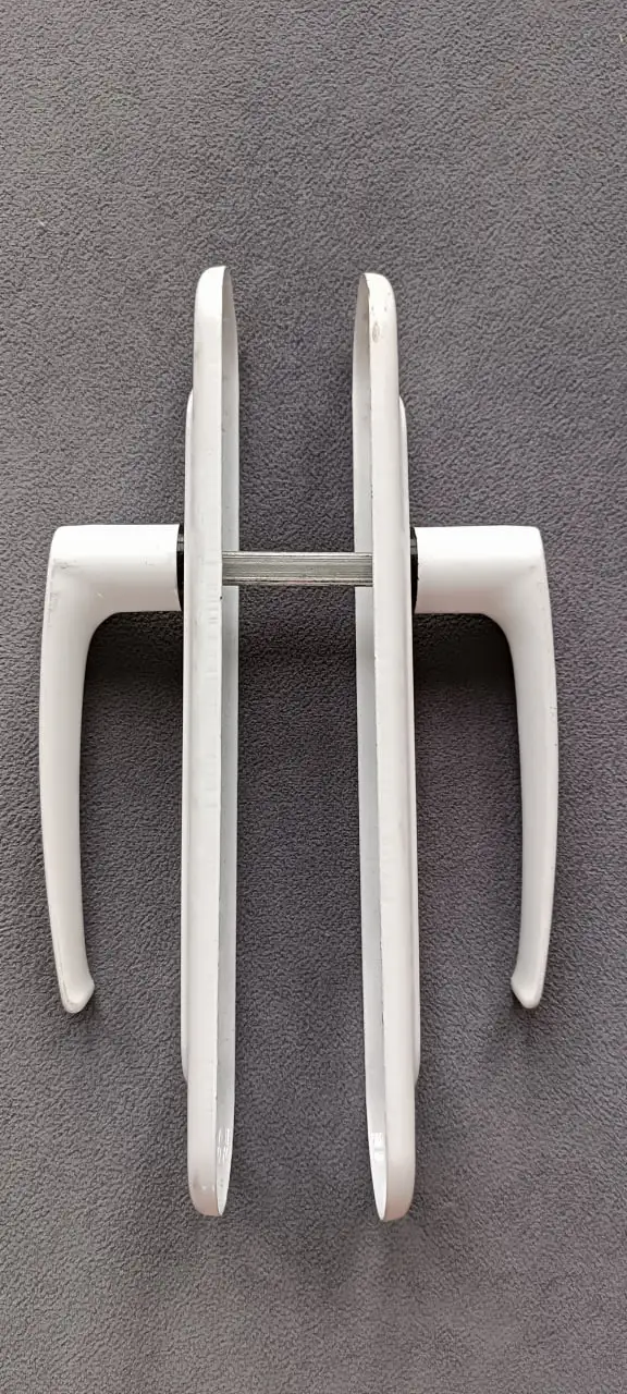 Ручка дверная для пластиковых и металлических дверей - Дверная фурнитура (Для дома и дачи) в Москва