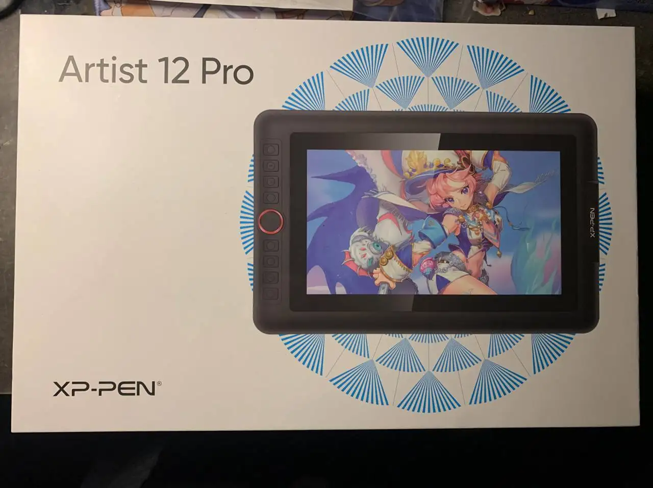 Продажа графического планшета с экраном - Планшеты (Электроника) в Москва