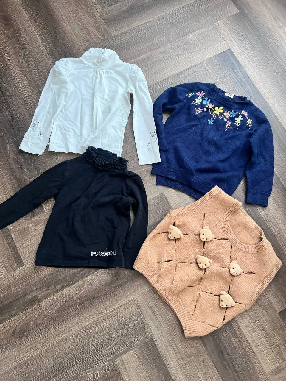 Одежда для девочек 3 лет пакетом - Детская одежда (Одежда) в Москва