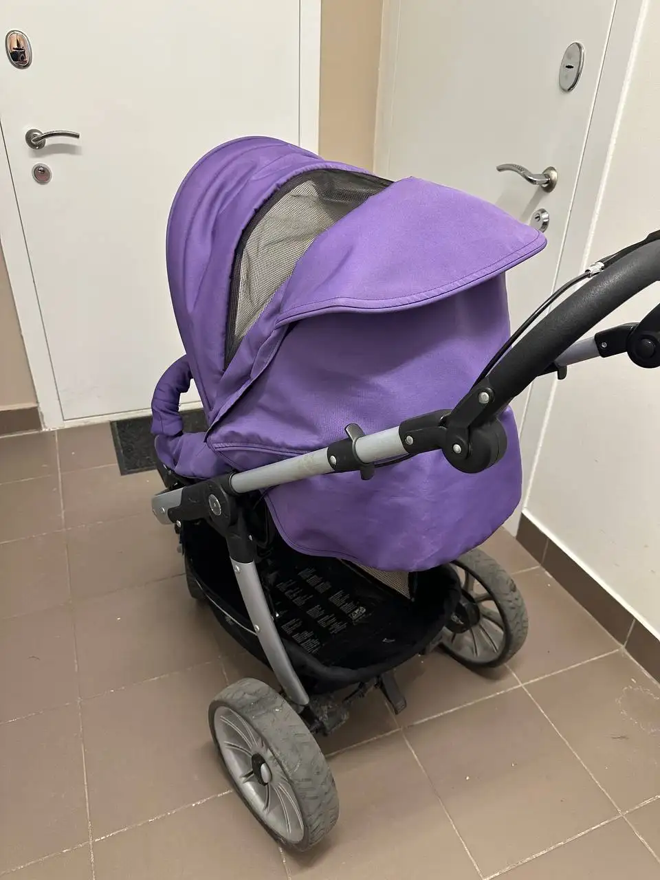 Продается коляска Тевтония 2в1 с теплым конвертом и аксессуарами - Коляски (Товары для детей) в Москва