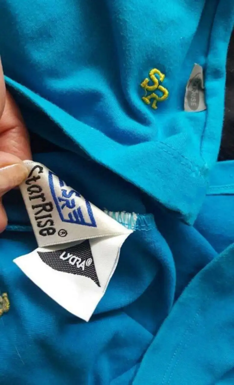 Спортивная майка лайкра 2шт размер 122 - Спортивная одежда (Одежда) в Москва