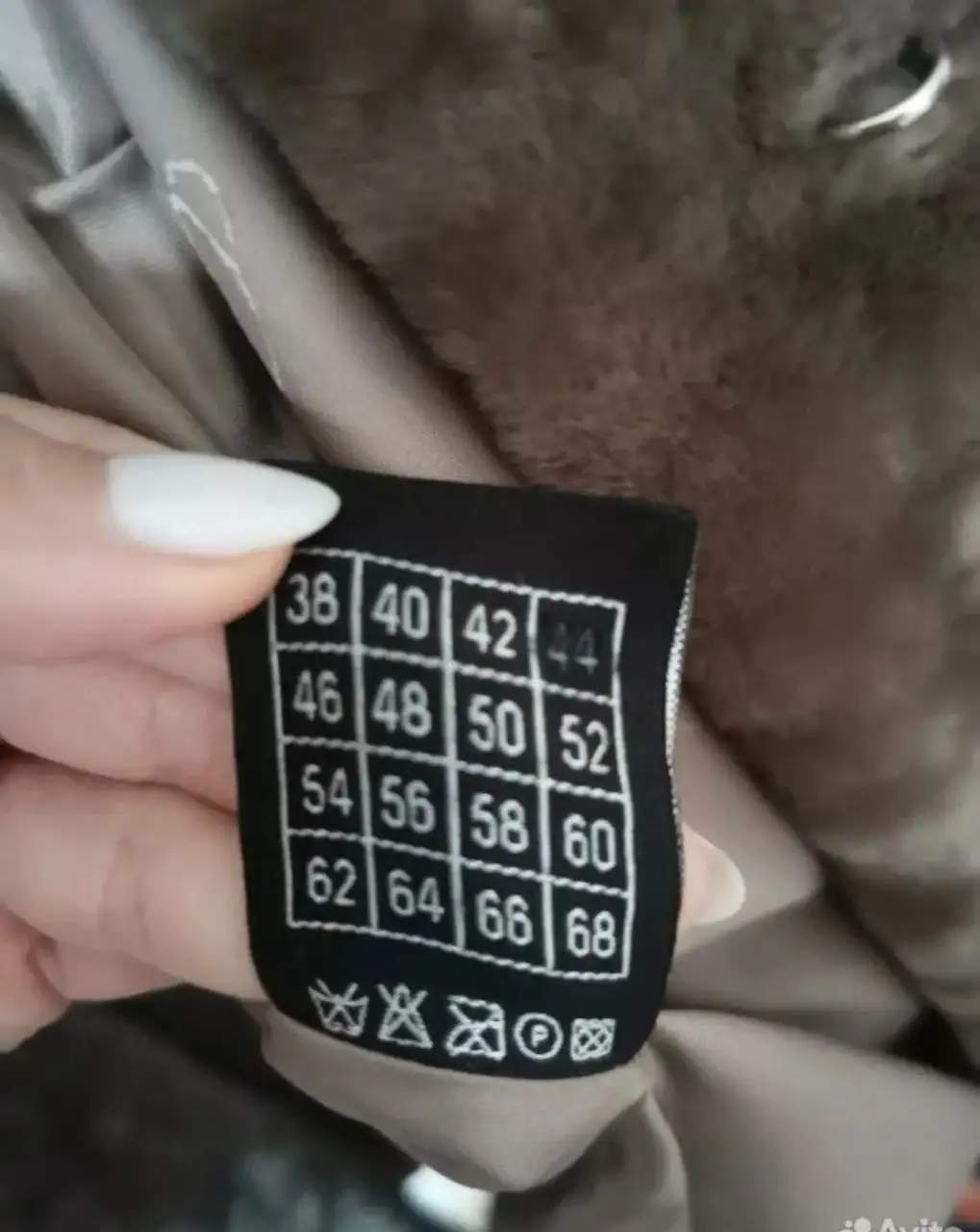 Шуба Andrea Mossi из натурального мутона, размер 44 - Верхняя одежда (Одежда) в Нахабино