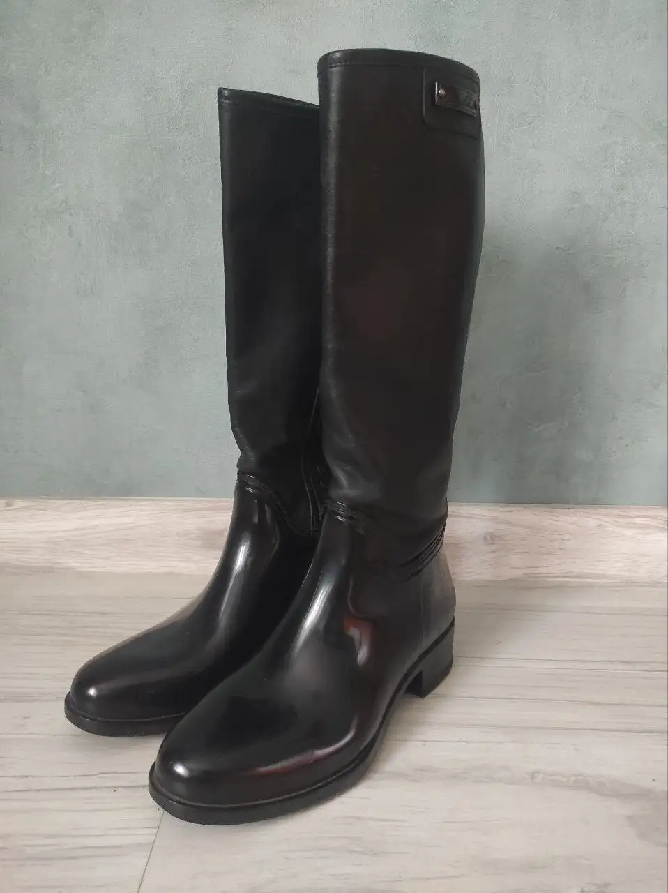 Сапоги б/у Chiara Bellini размер 39 - Обувь (Одежда) в Зеленоград