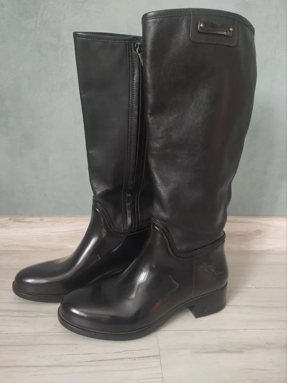 Сапоги б/у Chiara Bellini размер 39 - Обувь (Одежда) в Зеленоград