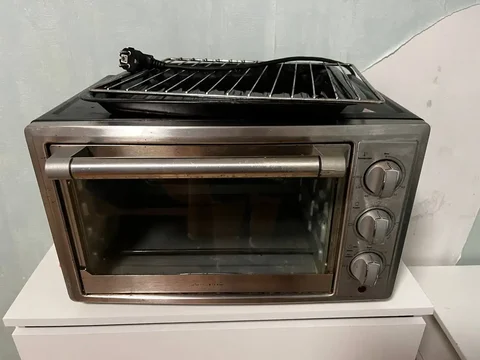 Духовка б/у - Кухонная техника в Москва