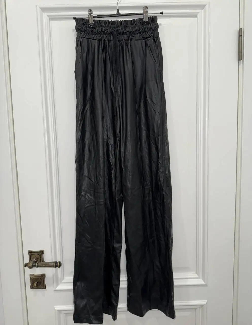 Женские штаны, брюки и джинсы разных цветов и размеров - Одежда в Москва