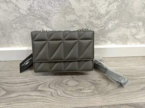 Сумка отличного качества - Алкогольные напитки в Москва