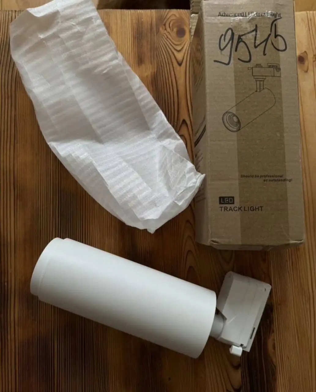 Трековый светильник светодиодный CITY ZOOM NEW 30W - Освещение (Барахолка) в Москва