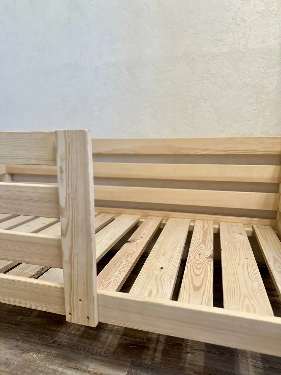 Новая детская кровать из массива сосны 166х86 - Детская мебель (Товары для детей) в Москва