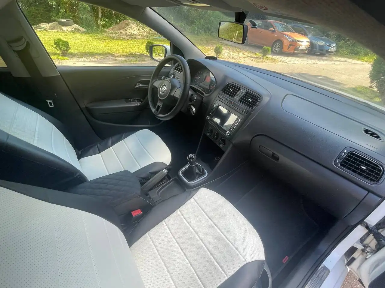 Volkswagen Polo 2012 года 1.6 л МКПП - Легковые автомобили (Авто) в Подольск