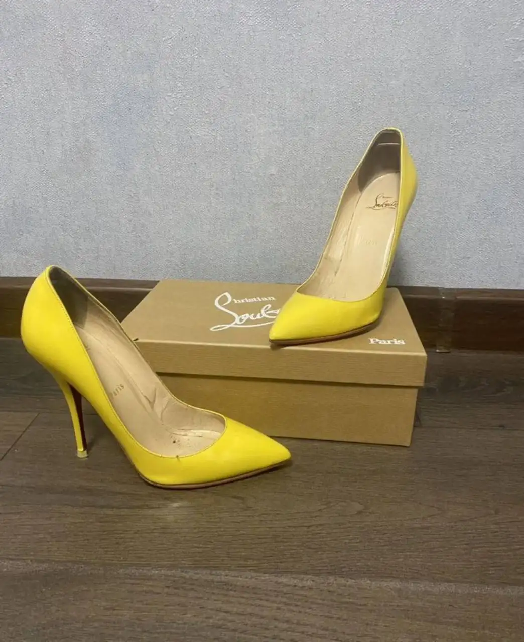 Оригинальные лодочки Christian Louboutin желтые размер 38,5 - Обувь (Одежда) в Москва