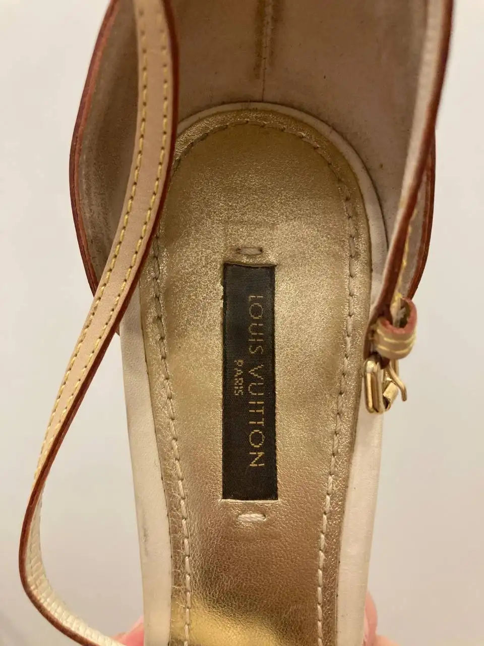 Босоножки Luis Vuitton оригинал - Обувь (Одежда) в Москва