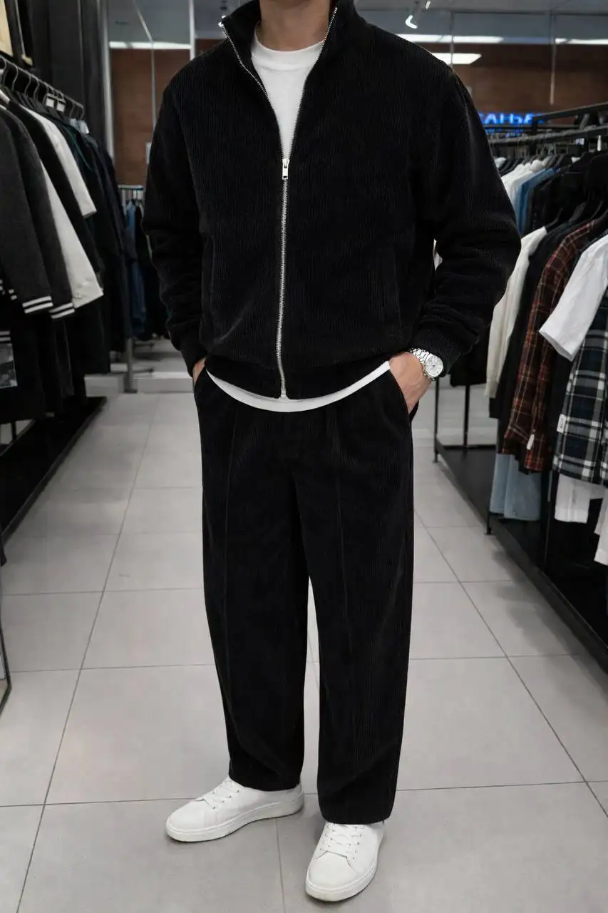 Мужской костюм из микровельвета - Мужская одежда (Одежда) в Москва