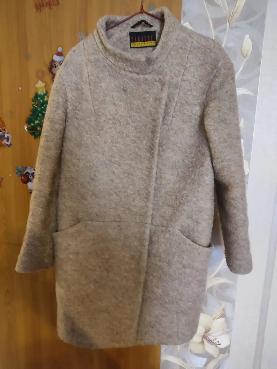 Теплое пальто 60% шерсть размер 44-46 - Верхняя одежда (Одежда) в Москва
