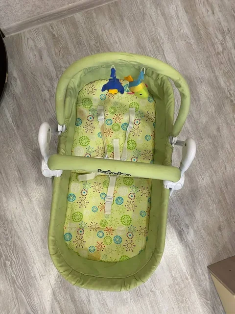 Шезлонг для новорожденных с тремя положениями - шезлонги в Москва