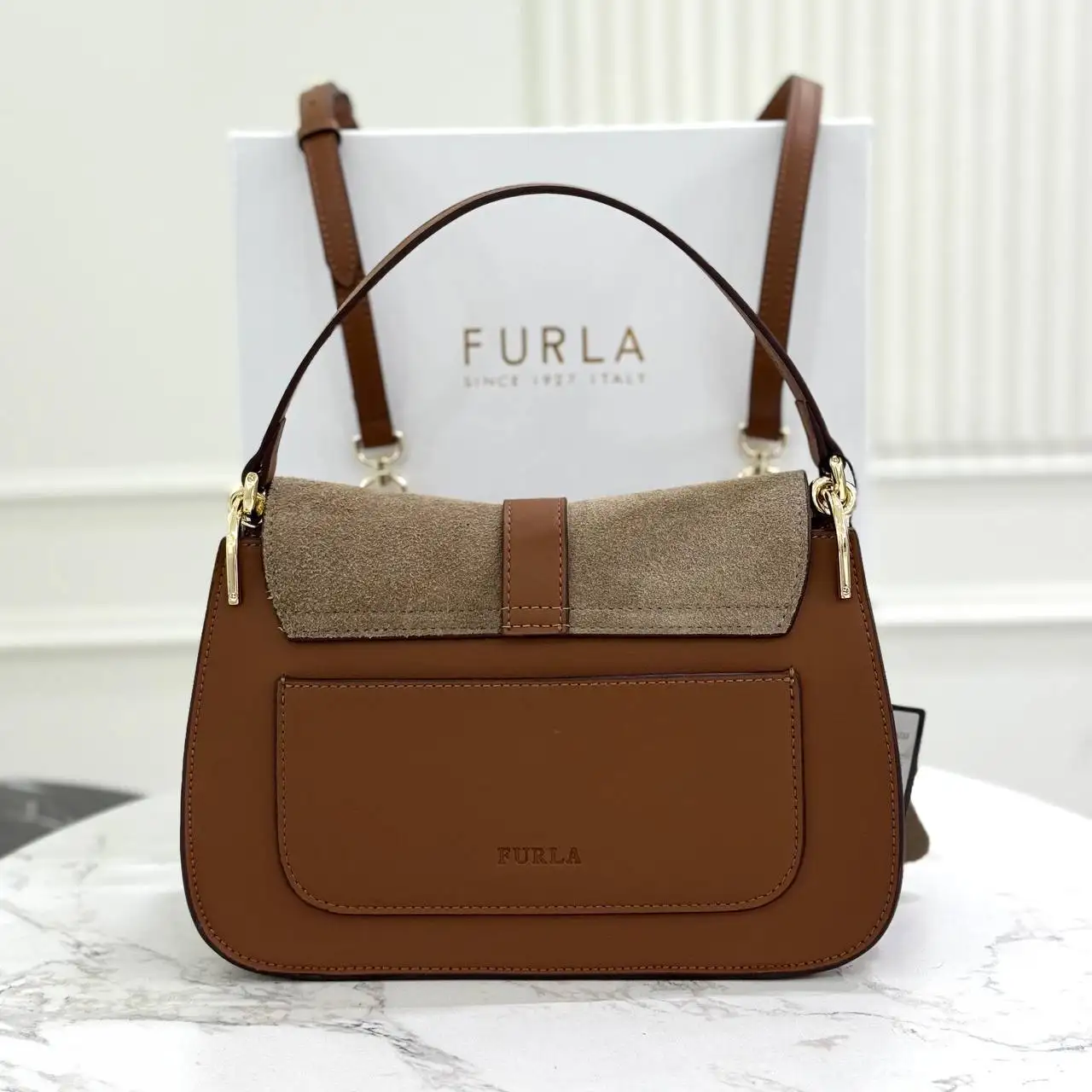 Женская сумка FURLA из натуральной кожи коричневого цвета - Сумки (Одежда) в Москва