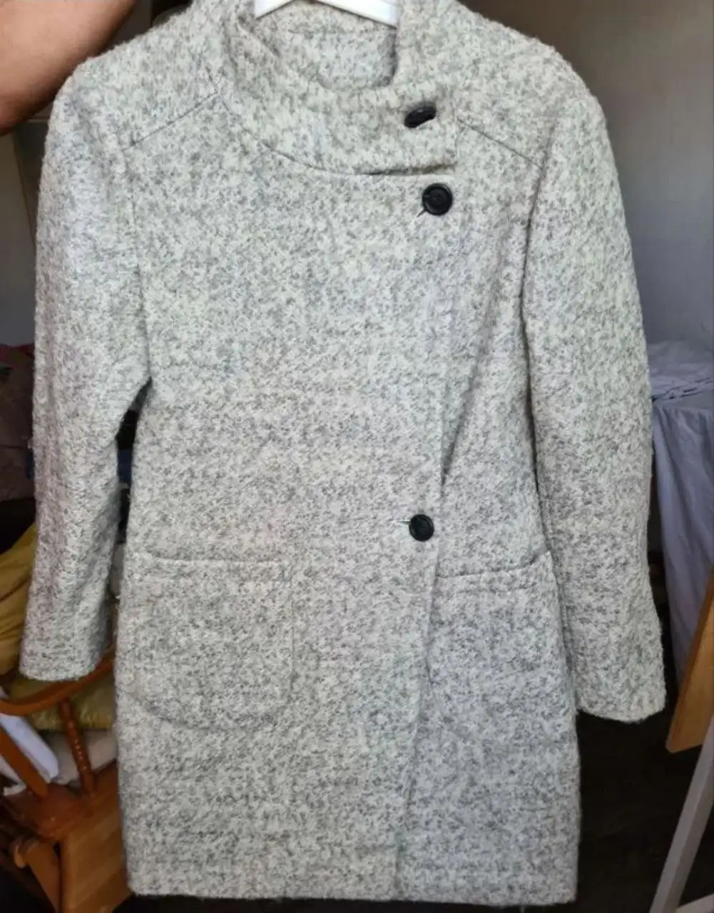 Продается шерстяное пальто в идеальном состоянии - Верхняя одежда (Одежда) в Москва