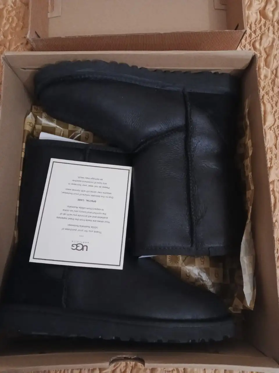 Новые оригинальные UGG из натуральной кожи и овчины - Обувь (Одежда) в Москва