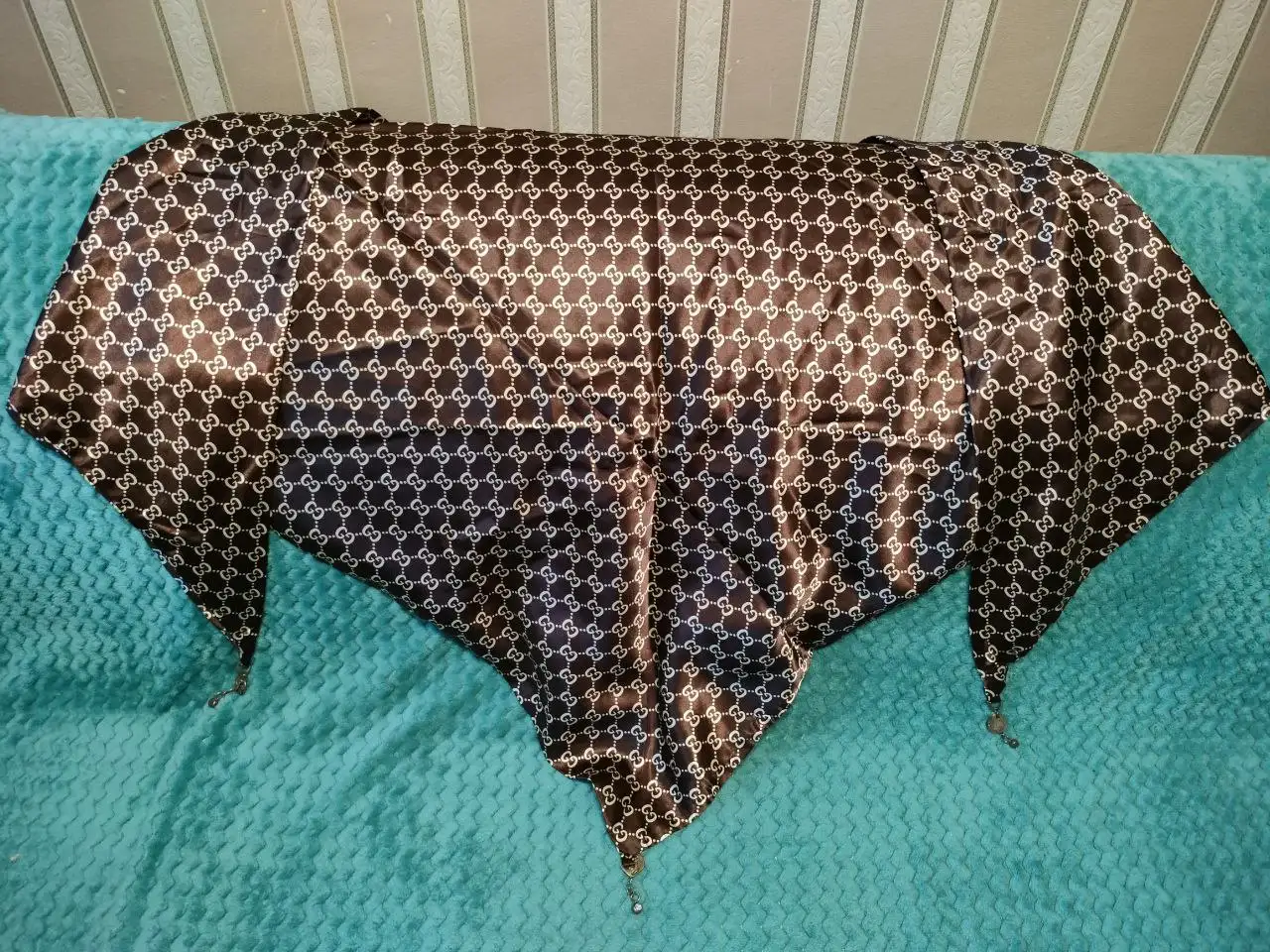 Продажа косынок и палантинов Flokin, PASHMINA, CHANEL - Аксессуары (Одежда) в Москва