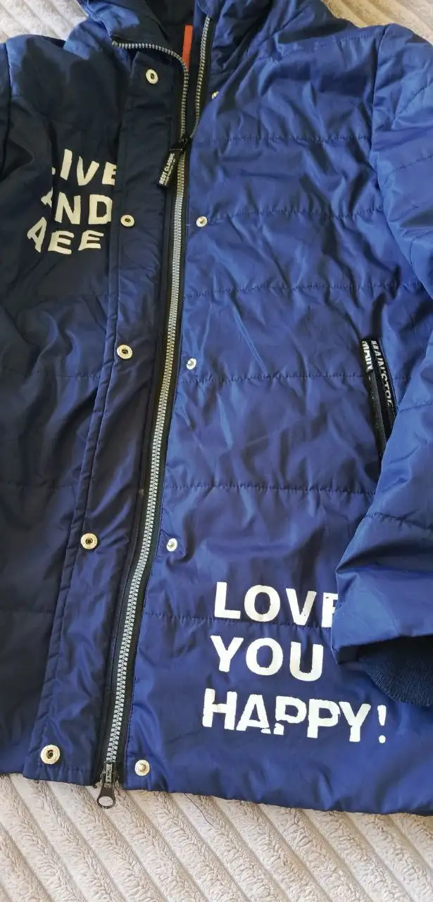 Демисезонное пальто для девочки р. 146-152 см - Детская одежда (Одежда) в Москва