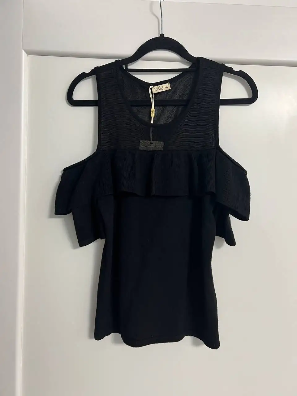 Трикотажный топ Conso размер XS-42 - Женская одежда (Одежда) в Москва