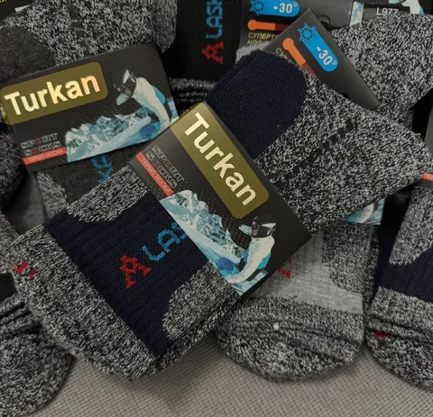 4 пары обуви - Вечерние платья в Москва