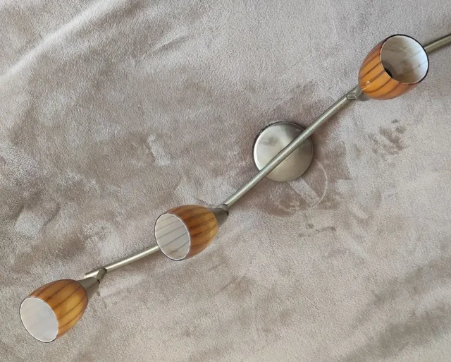 Продам рабочий потолочный светильник - Текстиль и швейные принадлежности в Люберцы