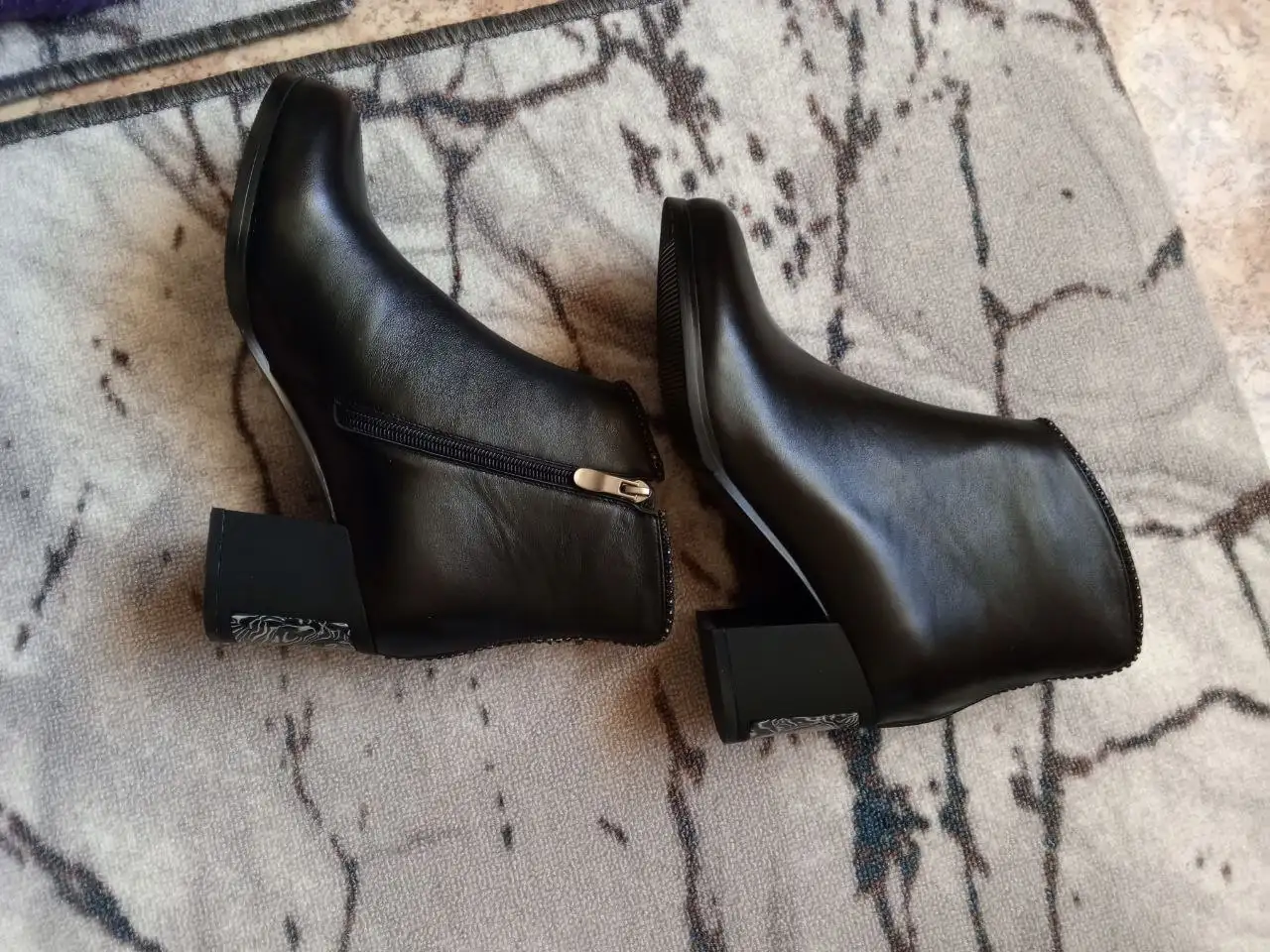 Турецкие кожаные ботинки 40 размера - Обувь (Одежда) в Москва