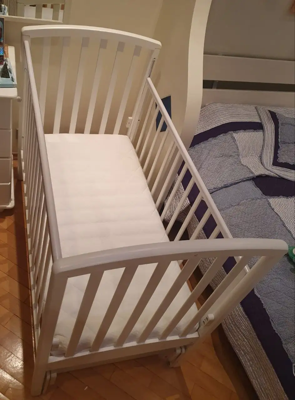 Детская кроватка с маятником Gandylyan - Детская мебель (Товары для детей) в Москва