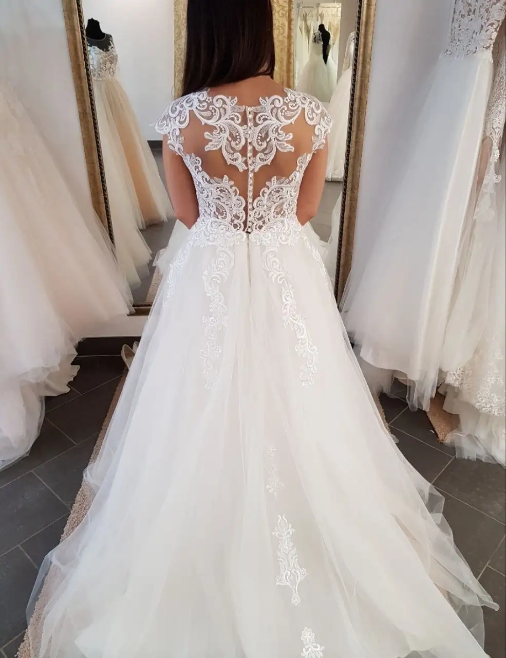 Продаётся новое свадебное платье - Свадебная одежда (Одежда) в Люберцы