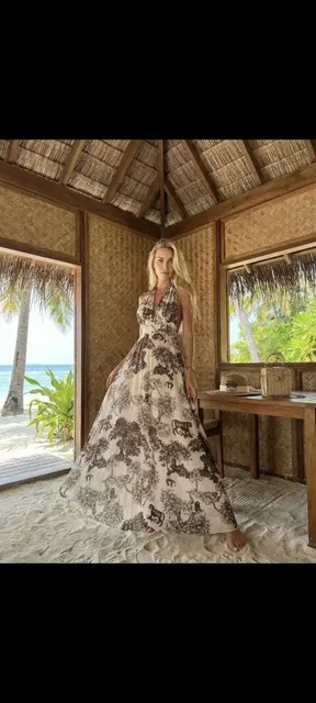 Платье 42/46 итальянского производства - Шорты в Москва