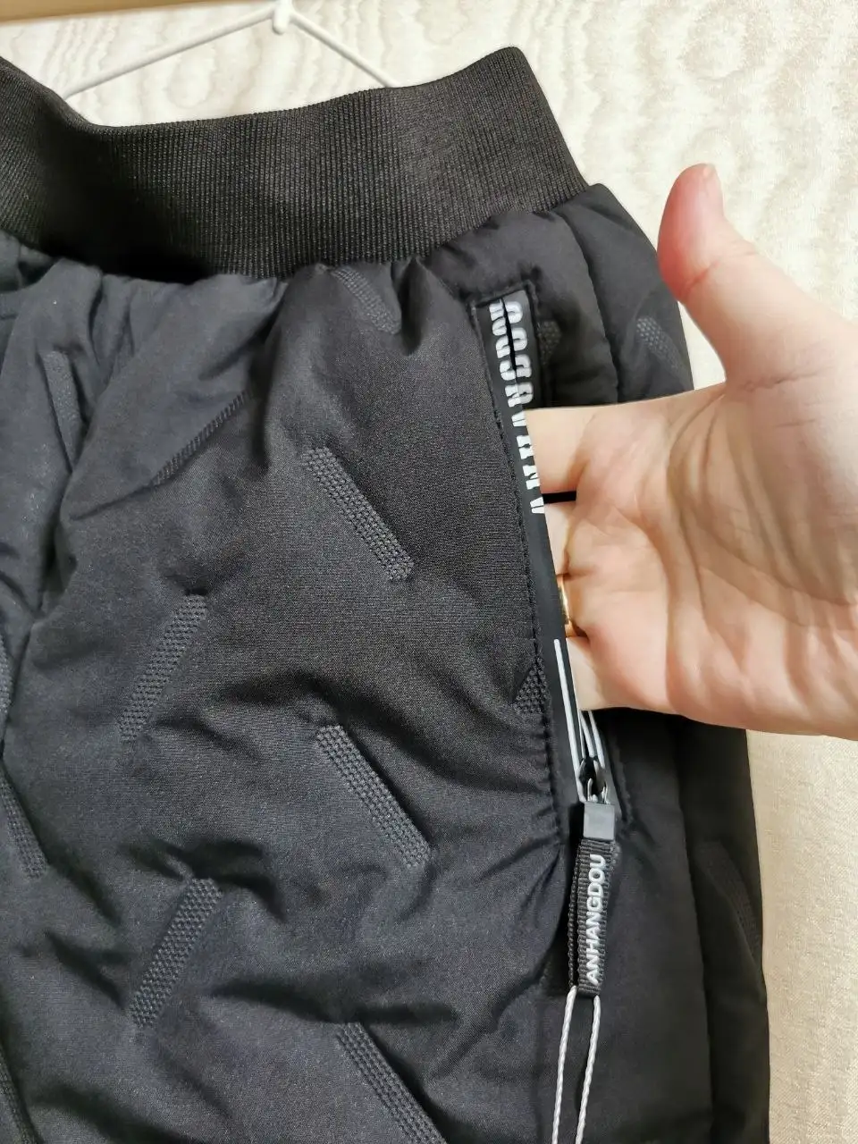 Утепленные штаны черного цвета 130 размер - Одежда в Москва