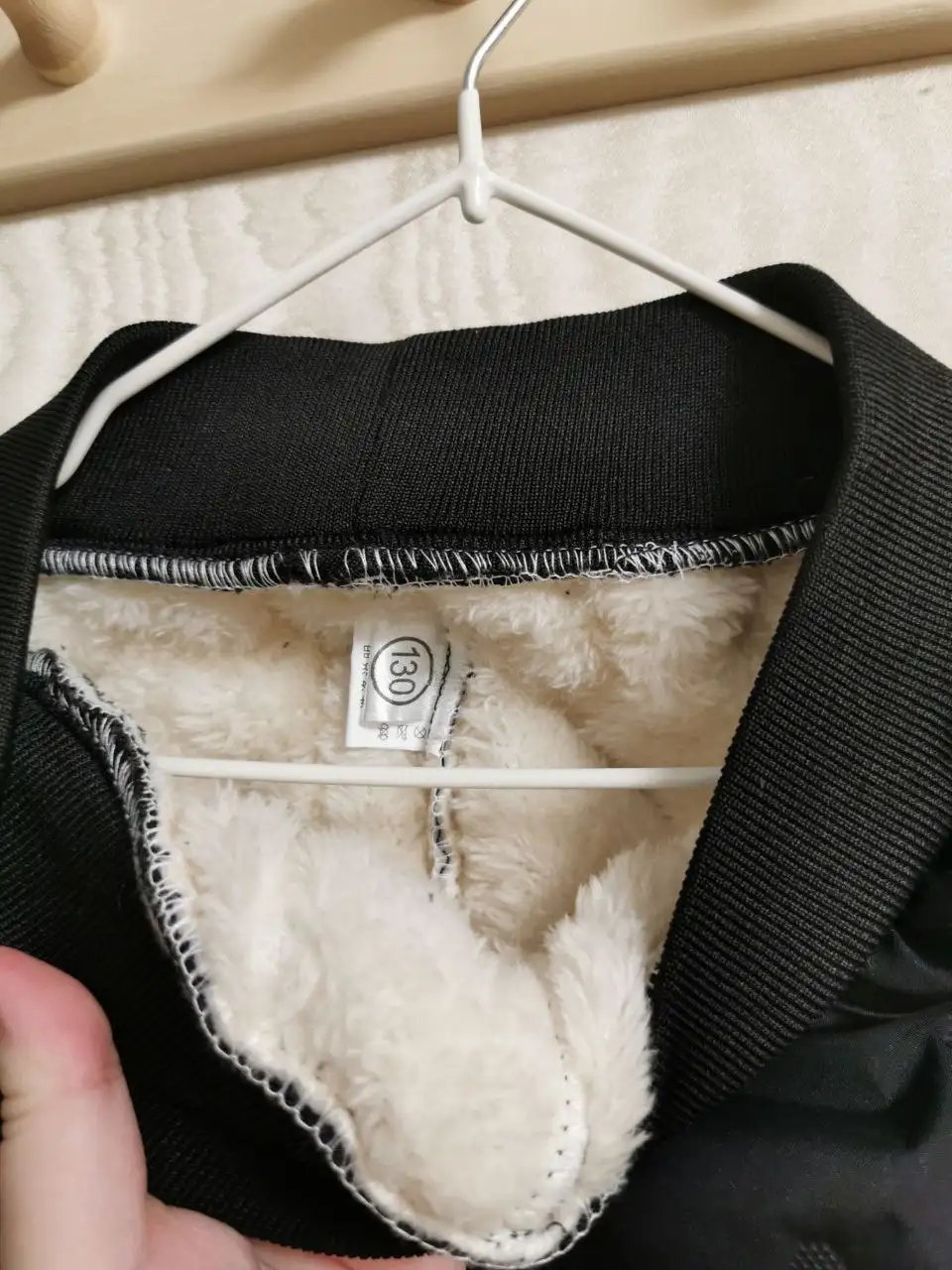 Утепленные штаны черного цвета 130 размер - Одежда в Москва