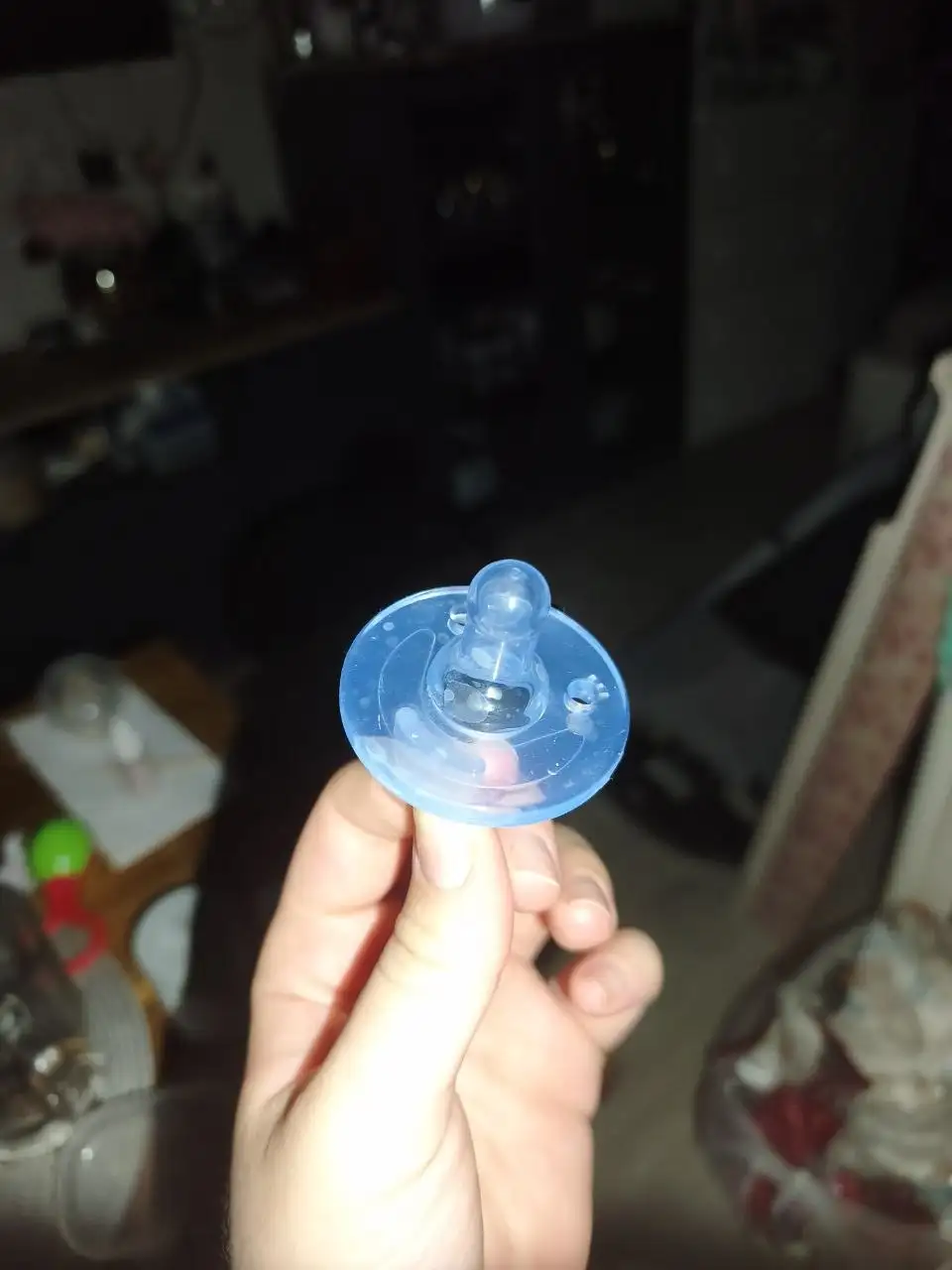 Пустышки детские силиконовые и латексные 0-6 месяцев - Аксессуары для кормления (Товары для детей) в Москва