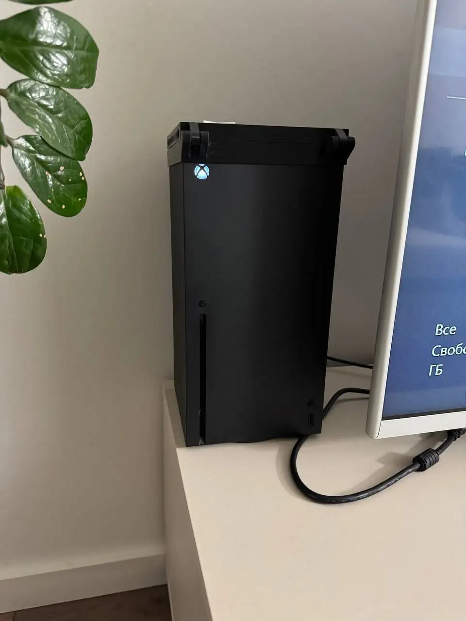 Продам Xbox X 1Tb с полным комплектом - Игровые приставки (Электроника) в Москва