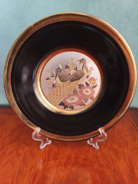 Декоративная тарелка Япония с гравировкой и инкрустацией золотом и серебром - Сувениры и антиквариат в Зеленоград