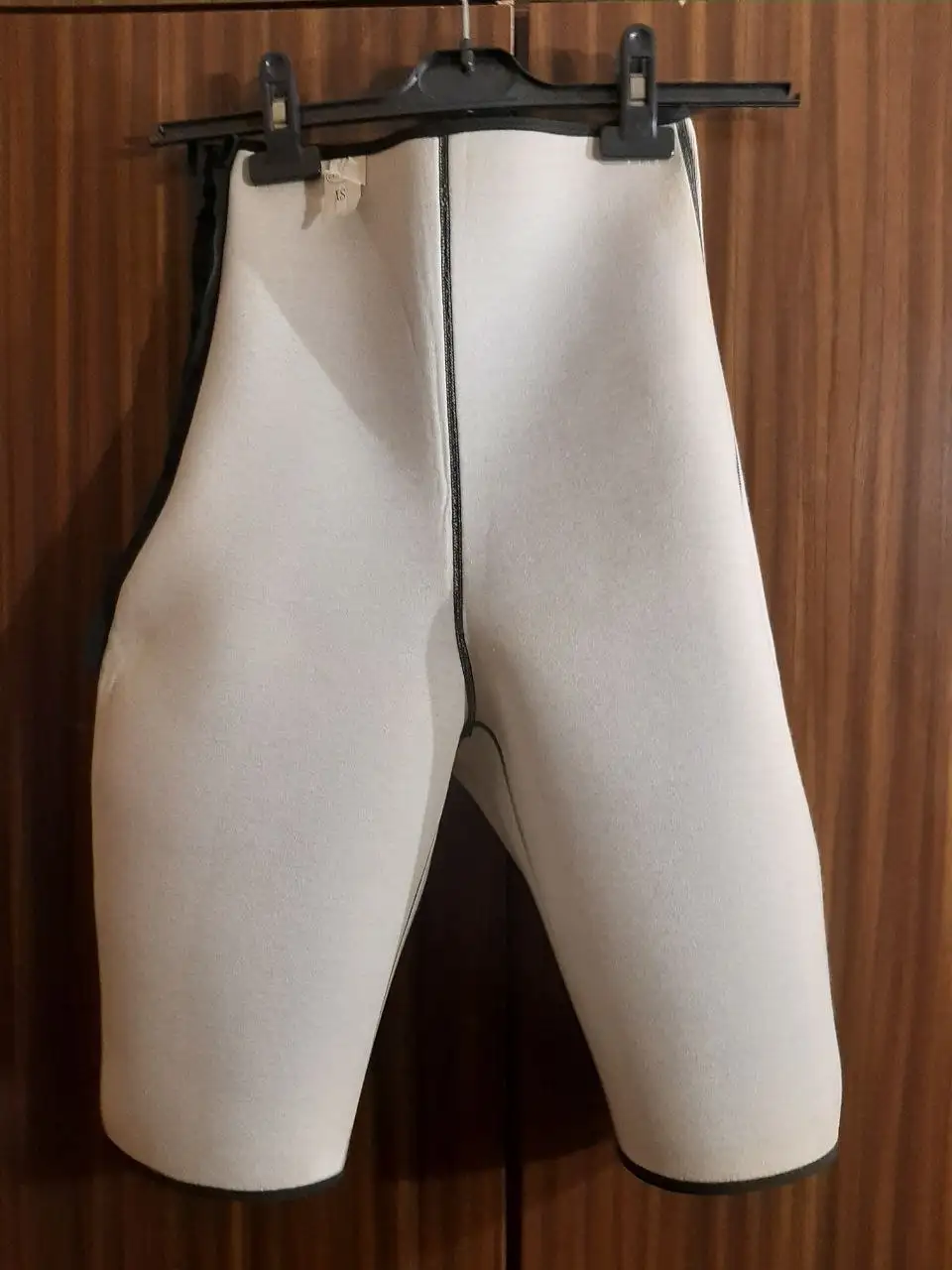 Новые шорты-утяжки - Шорты (Одежда) в Москва