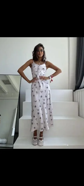 Новое платье размер 44 - Женская одежда в Москва